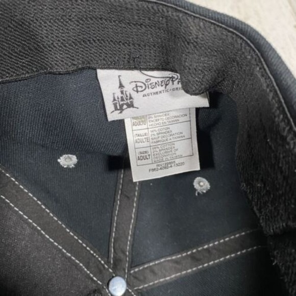 Disney Parks Mickey Mouse Fitted Hat Black Graffiti Hip Hop Stretch Cap Adult OS - Picture 6 of 6